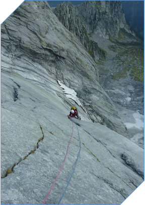 Piz Badile - Cassin F�hre ((c) CampToCamp)